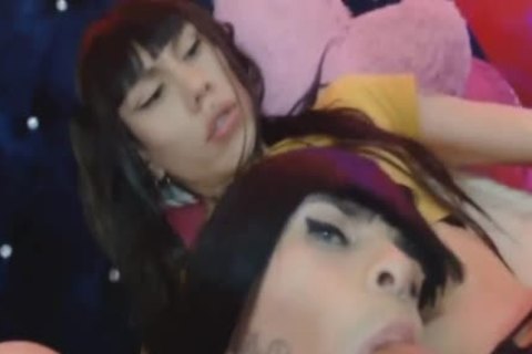shemale whore engulfing Her friends large knob