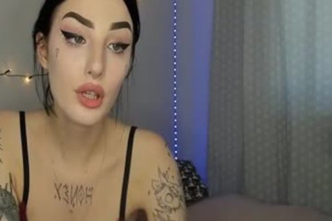 Full Tattoos German Transgirl Shows Off juicy Body