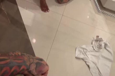 Realizando O Sonho Dela De Sair Com Uma Travesti TEASER