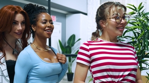 Transfixed: Ariel Licks Her Way to the Top