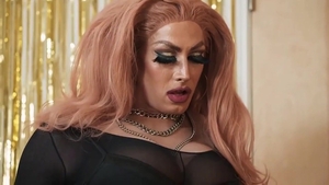 SEXEFX: Horny Harlot Humiliates Her Hubby